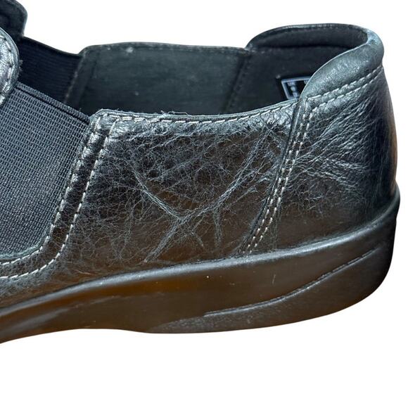 Clarks Sheryn Madi Black Leather Slip On Loafers Flats Comfort Shoes Womens 8.5 - Picture 4 of 16